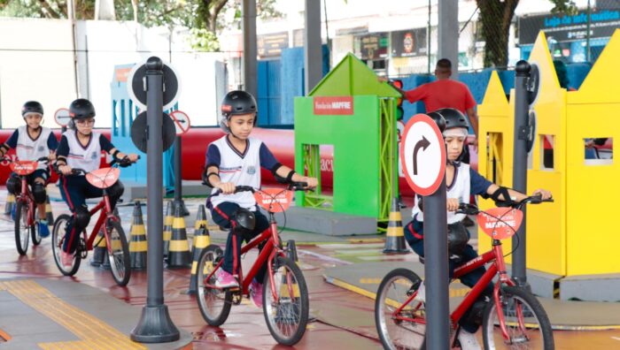 Educação encerra projeto ‘Na Pista Certa’ com a participação de mais de mil alunos