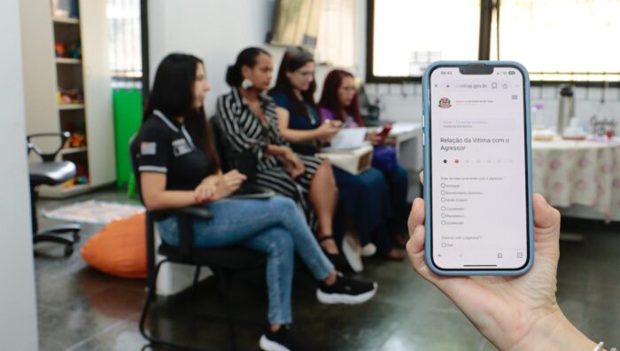 Capacitação orienta Conselho da Mulher sobre uso da Delegacia Eletrônica
