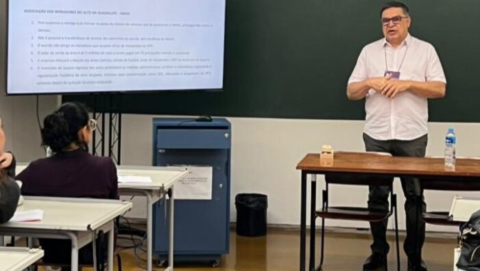 Atuação da prefeitura no Jardim Panorama é discutida em seminário sobre urbanização