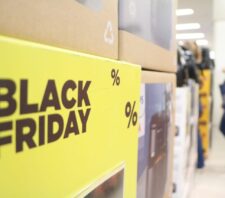 Procon de Suzano acompanha atuação do comércio durante a Black Friday