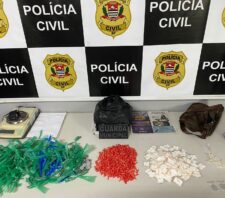 GCM captura procurado, detém homem por tráfico e localiza 918 porções de drogas