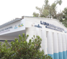 Laboratório Municipal supera recorde de 2023 com quase 1,7 milhão de procedimentos realizados