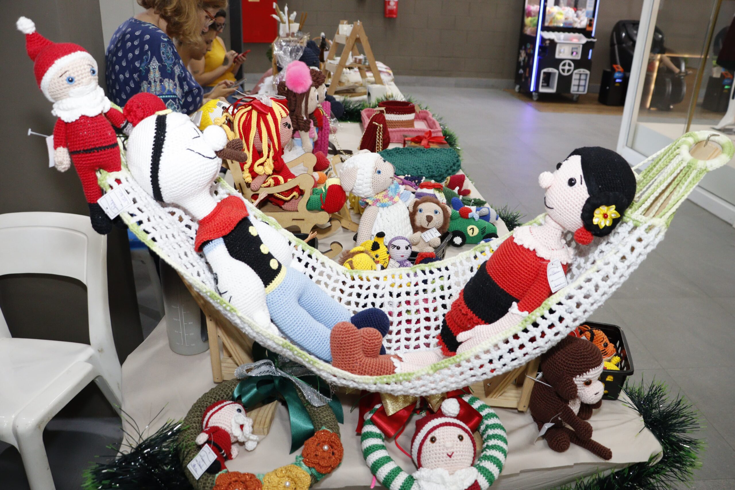Suzano inicia 5ª edição do Mega Natal Artesanal em três locais