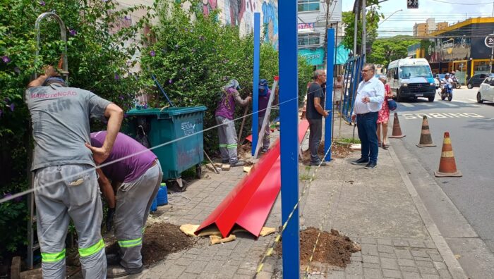 Transporte amplia abrigo da Parada Tiradentes para acomodar o dobro de passageiros