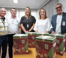 Fundo Social recebe doação de alimentos da empresa Denver