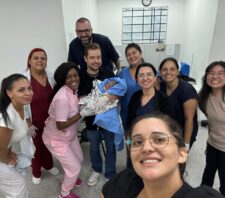 Primeiro bebê de 2025 nasce na UPA em atendimento de emergência