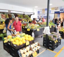 Mercado Municipal recebe mais de 2 mil pessoas no primeiro final de semana