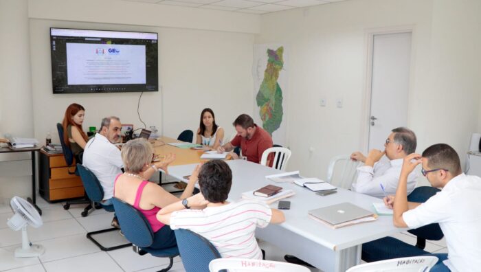 Reunião inicia trabalho voltado à universalização de água e esgoto em Suzano