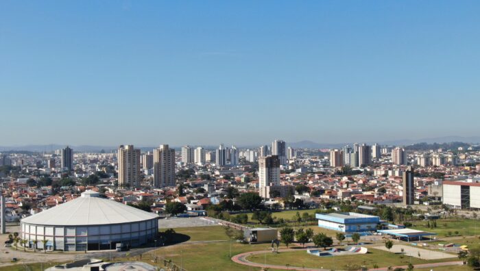 Suzano prestigia os 65 anos do Imperador do Japão em São Paulo