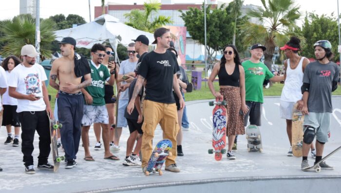 Suzano recebe Bob Burnquist e ganha novos obstáculos para pista de skate