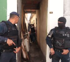 Operação da GCM localiza casa utilizada para refino e distribuição de drogas