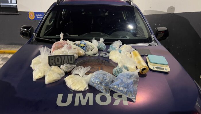 GCM localiza 2,9 quilos de drogas em casa utilizada para distribuição
