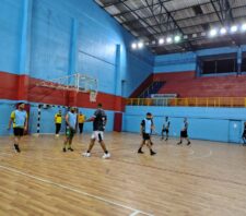Atletas de handebol de Suzano competem em torneios de destaque neste fim de semana