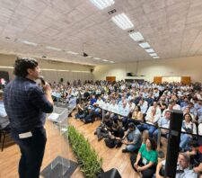 Prefeito se encontra com governador e alinha investimentos para a Casa de Agricultura