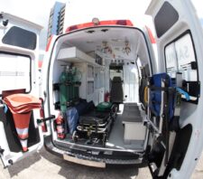 Prefeitura de Suzano conquista três novas ambulâncias para o Samu