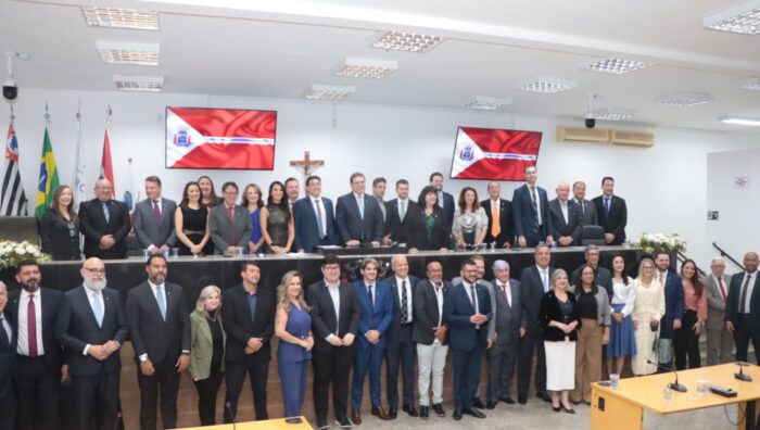 Servidores municipais tomam posse como presidentes de comissões da OAB de Suzano