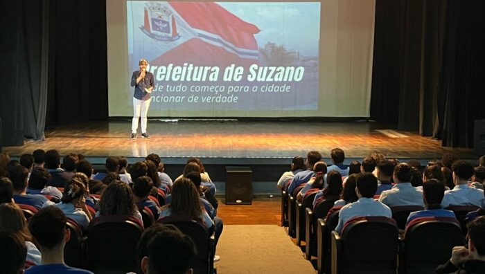 ‘Governo Presente’ realiza encontros com jovens da Guarda Mirim e moradores do Parque Alvorada