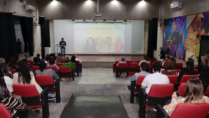 ‘Projeto SER’ volta a debater os direitos das mulheres no Cineteatro