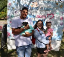 Mais de 20 pets ganham novos lares durante adoção presencial do ‘Baby, Me Leva!’