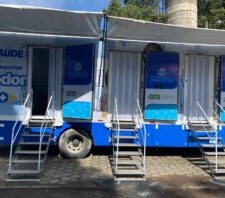Carreta da Odontologia inicia atendimentos com foco em urgências e agendamento