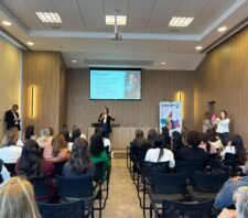 Primeira-dama participa de encontro regional sobre políticas públicas para mulheres