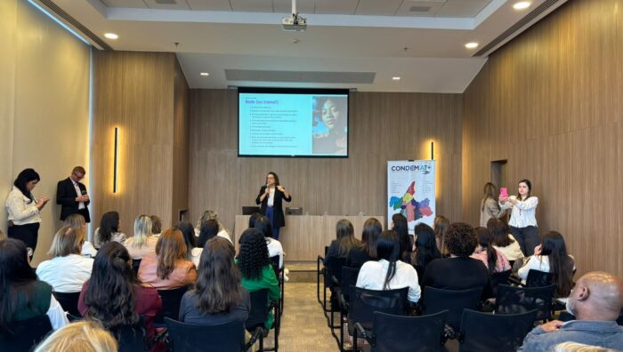 Primeira-dama participa de encontro regional sobre políticas públicas para mulheres