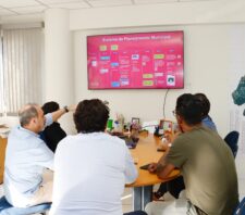 Secretário apresenta sistema GeoSuzano a vereador de Mogi das Cruzes