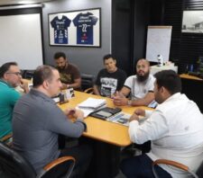 Prefeito recebe vereadores e reforça parceria com o Legislativo
