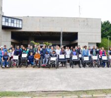 ‘Maio Amarelo’ finaliza com mais de 2 mil pessoas nas ruas em defesa das vagas prioritárias