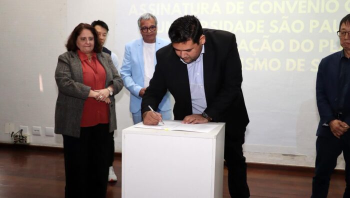 Prefeitura firma convênio com a USP para atualização do Plano Diretor de Turismo