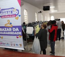 Com 130 mil peças arrecadadas, Campanha do Agasalho já beneficia mais de 6 mil famílias em Suzano