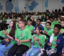 Prefeito prestigia nova premiação da Olimpíada de Matemática