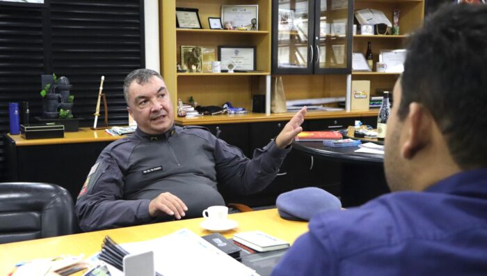 Prefeito é homenageado com medalha do 32º Batalhão da Polícia Militar