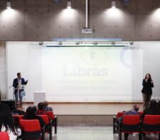 Prefeitura de Suzano forma 64 pessoas em curso de Libras básico
