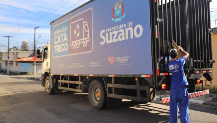 Operação Cata-Treco percorre área central e região norte de Suzano