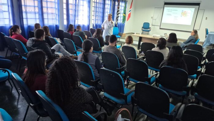 Saúde promove capacitação em arritmia cardíaca para profissionais da Atenção Básica