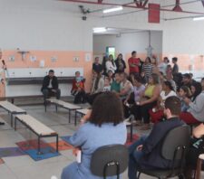 Projeto ‘Colaboração’ chega à escola do Nova América e alerta pais sobre ‘fake news’