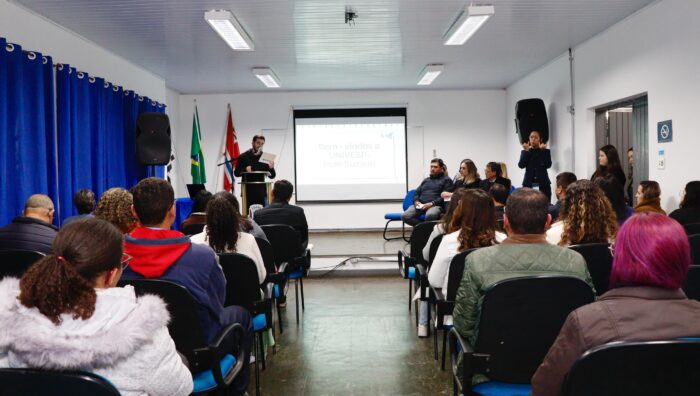 Prefeito acompanha evento de boas-vindas a 150 novos alunos da Univesp