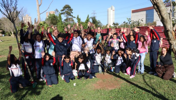 Alunos da rede municipal conhecem pontos de Suzano pelo projeto ‘Educando pela Cidade’