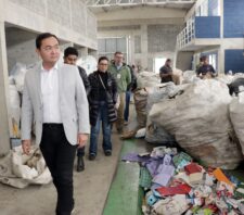 Central de Triagem do Miguel Badra recebe secretária de Meio Ambiente de Mogi das Cruzes