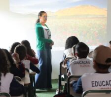 Suzano promove saídas pedagógicas com alunos da rede municipal