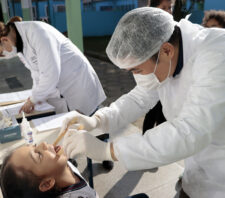 Saúde reforça avaliações odontológicas em creche na Vila Amorim