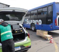 Ônibus das linhas municipais passam por monitoramento de emissão de fumaça