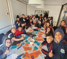 Alunos da rede municipal são premiados na Matific por participação no Suzangames