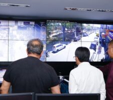 Central de Segurança Integrada recebe visita do presidente da Câmara de Suzano