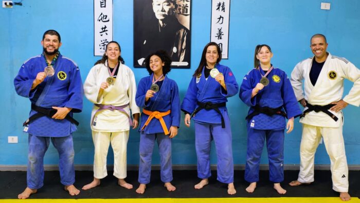 Suzanenses conquistam ouro e bronze em torneios de judô