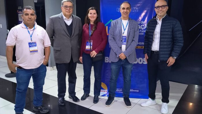 Suzano discute moradia digna e regularização fundiária durante congresso em Itaquá