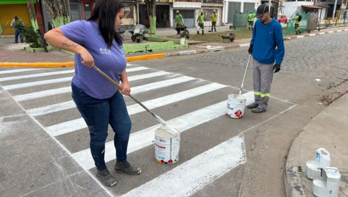 Transporte bate recorde anual em revitalizações de faixas de pedestres no mês de setembro