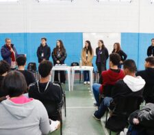 Saúde leva ação educativa à Guarda Mirim para abordar o tema da violência