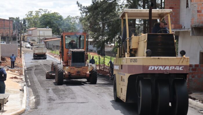 Prefeitura melhora mobilidade na Cidade Edson com conclusão da pavimentação da rua São Carlos